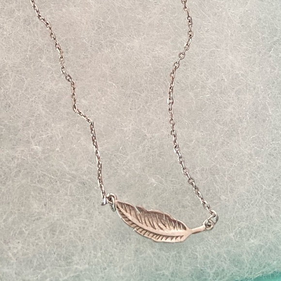 Leather silver necklace - Picture 1 of 3